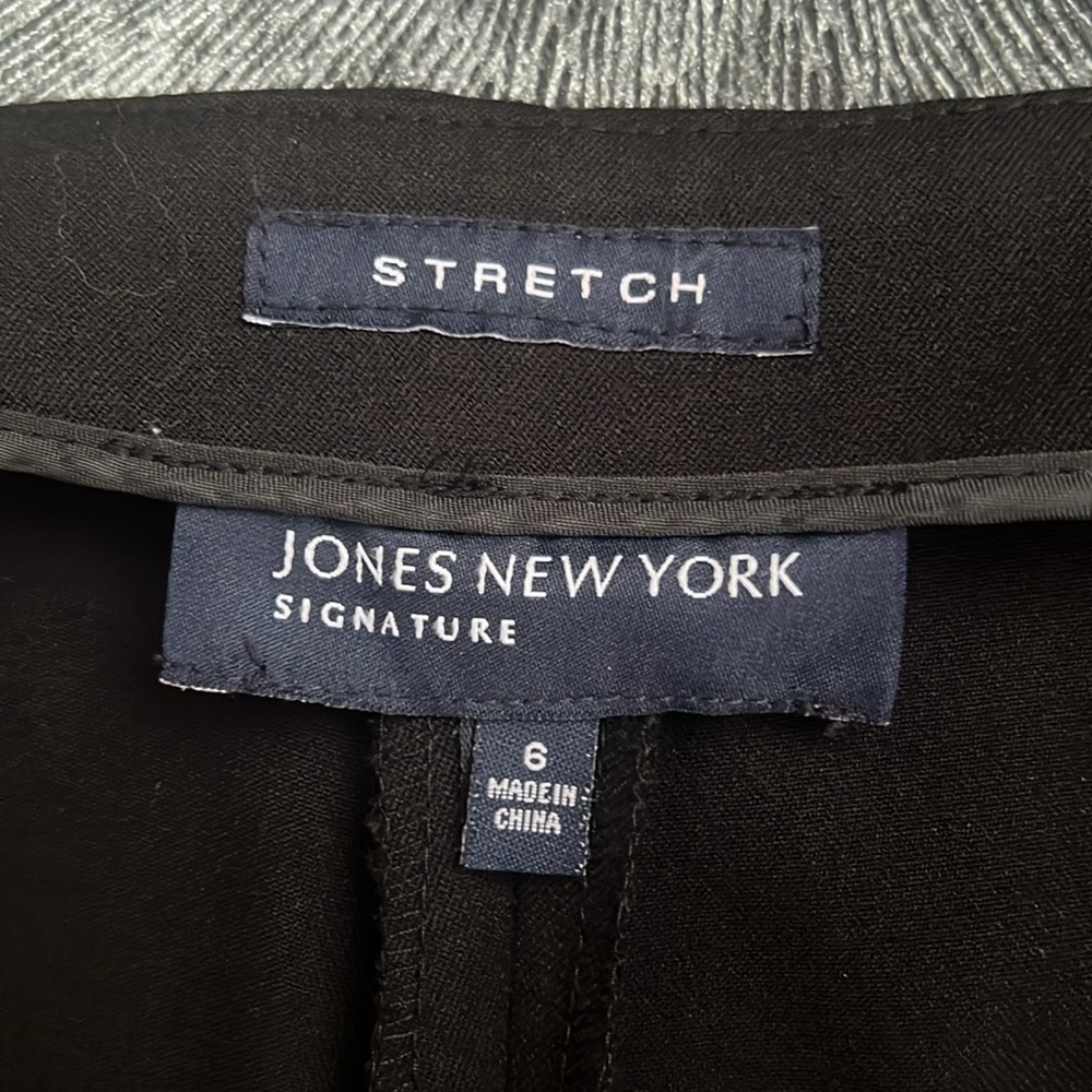 Jones New York Pants - Picture 3 of 5